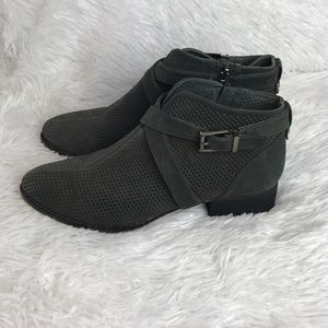 VINCE CAMUTO/ Casha laser-cut suede bootie